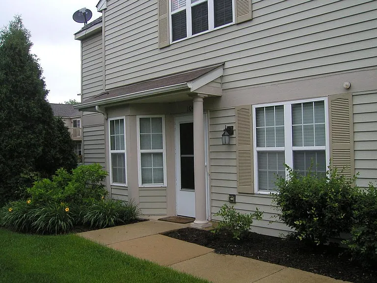 2211 Waterleaf Ct #104 — Photo 7