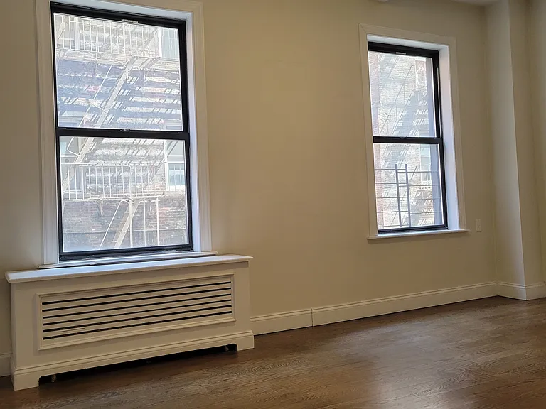 207 W 106th St #9A — Photo 2