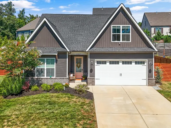 10857 Snowfall Ln, Knoxville, TN 37931