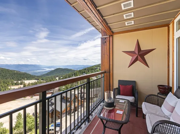 145 Village Ln #511, Sandpoint, ID 83864