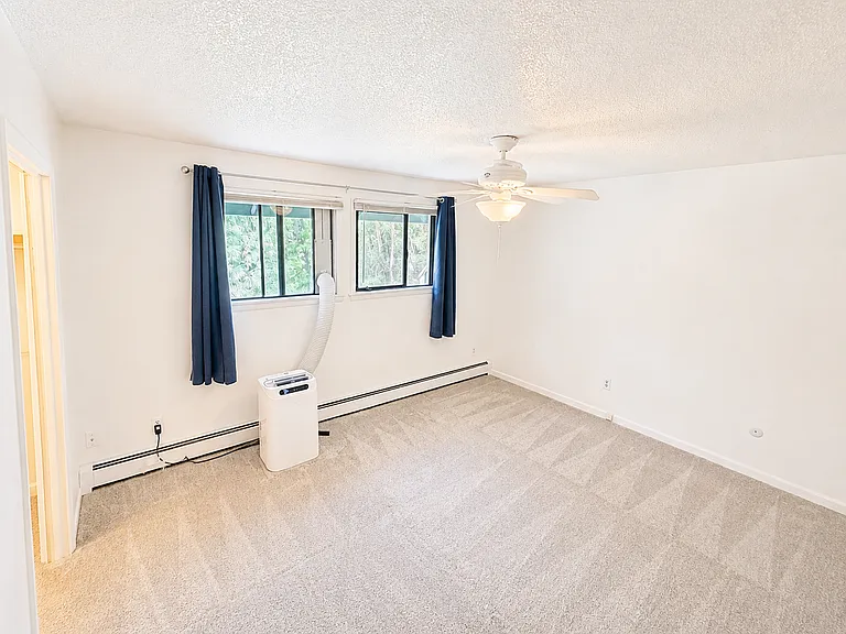 1709 Springmeadows Ct #A — Photo 12