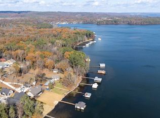 833 Point Of Pnes, Guntersville, AL 35976