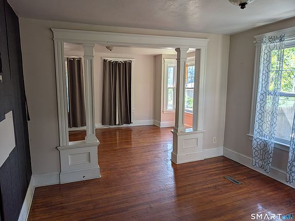 5th image of 651 Cooke Street
