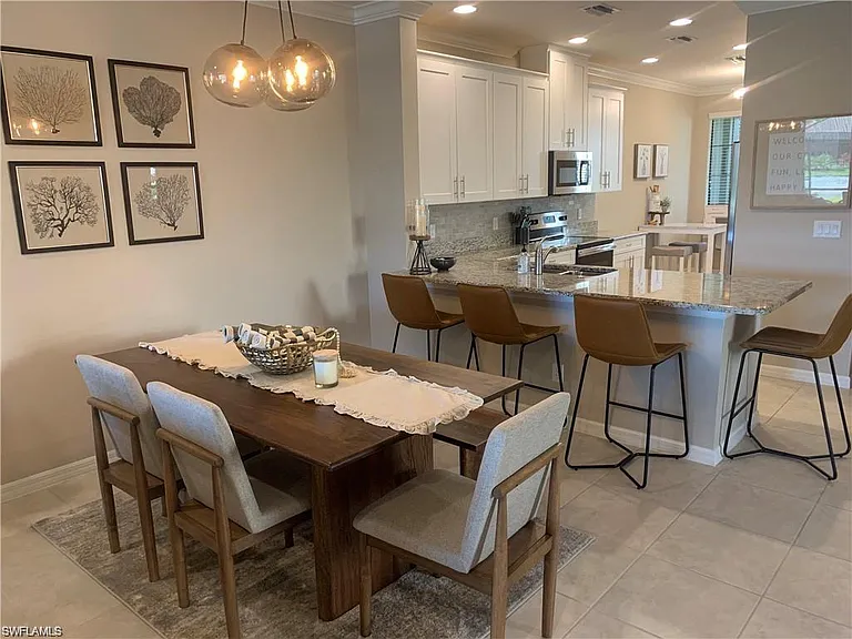 9433 Benvenuto Ct #5-101 — Photo 2