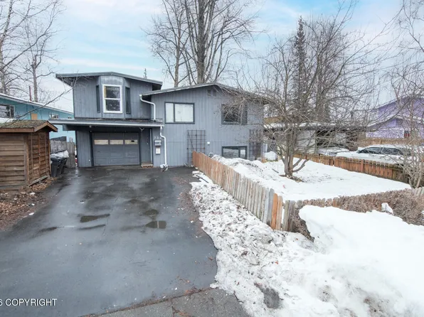 733 Price St, Anchorage, AK 99508