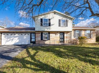 44 Riviera Dr, Rochester, NY 14624