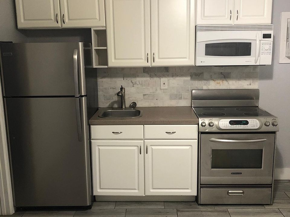 1st image of 5307 E Columbus Dr #C