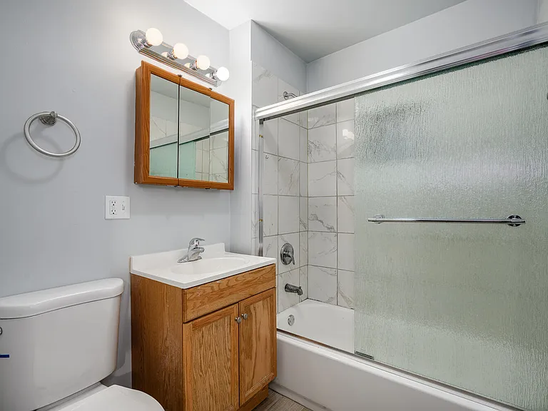 1720 N Saint Louis Ave #1 — Photo 9