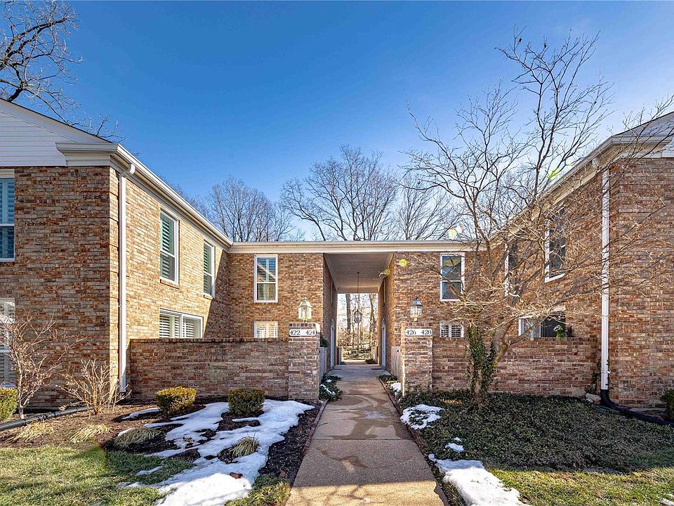 1st image of 424 Colony Woods Dr