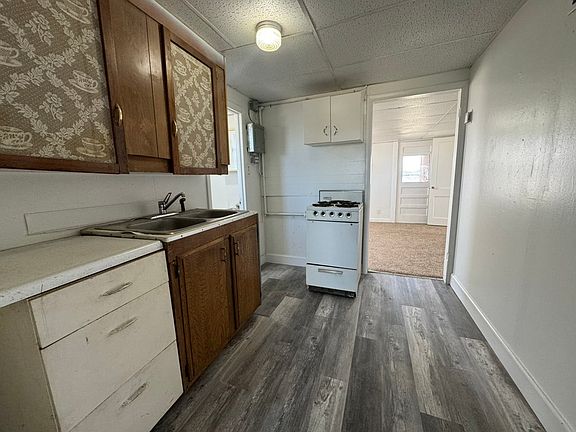 2nd image of 315 S 23rd St #1
