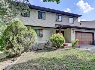 60 S Cole Ct, Spring Valley, NY 10977