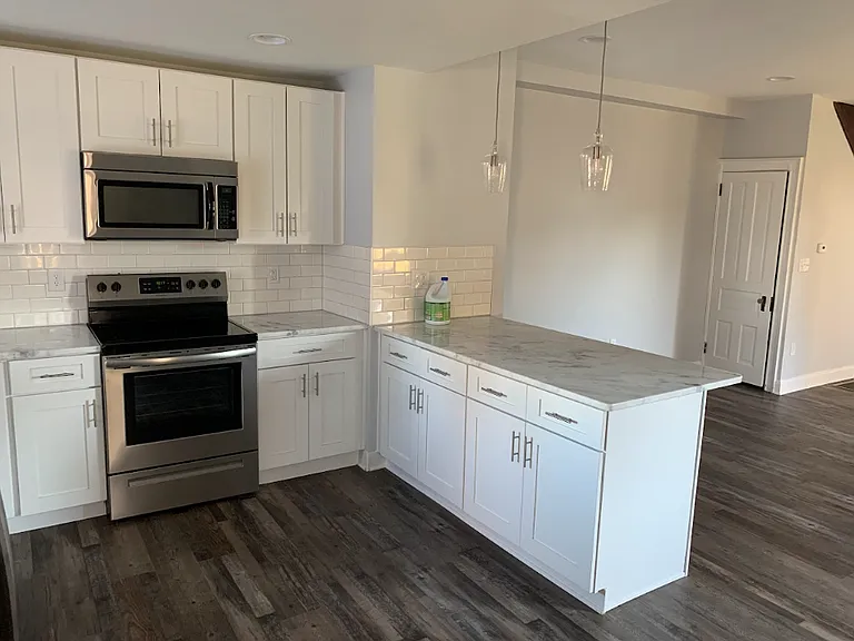 331 Columbia Ave #1 — Photo 5