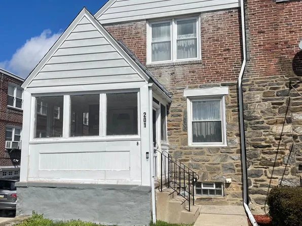 201 Lacarra Dr, Lansdowne, PA 19050