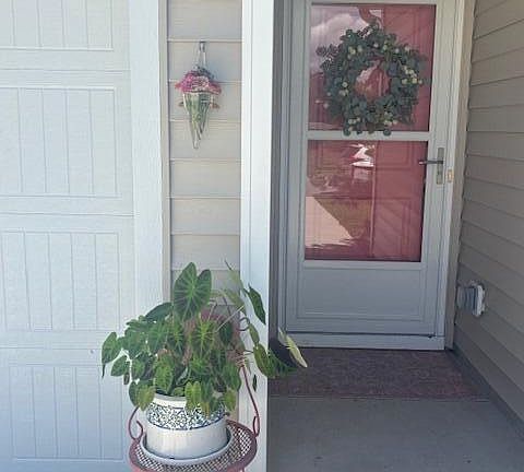 2nd image of 1542 King Lucius Way SE