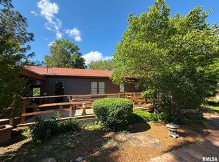 834 E Pleasant Hill Rd, Carbondale, IL 62902