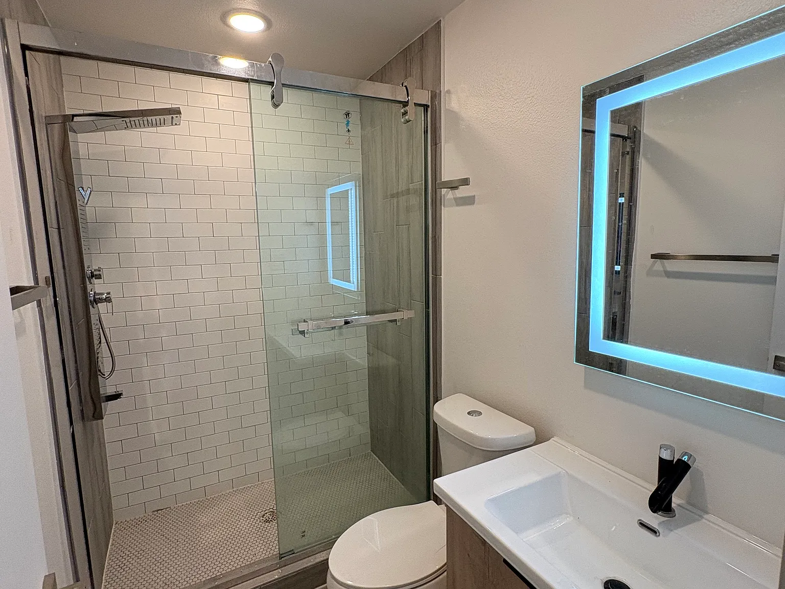 4315 Gaston Ave — Photo 2