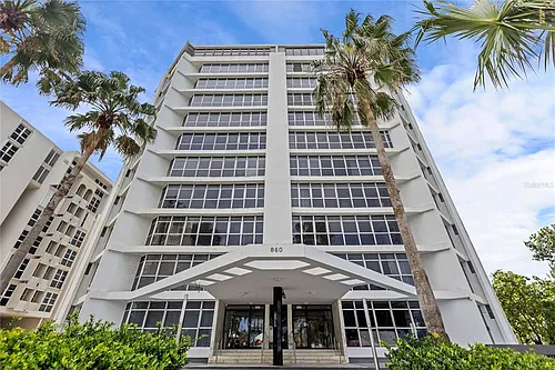 860 Ashford Ave #9 Photo 1