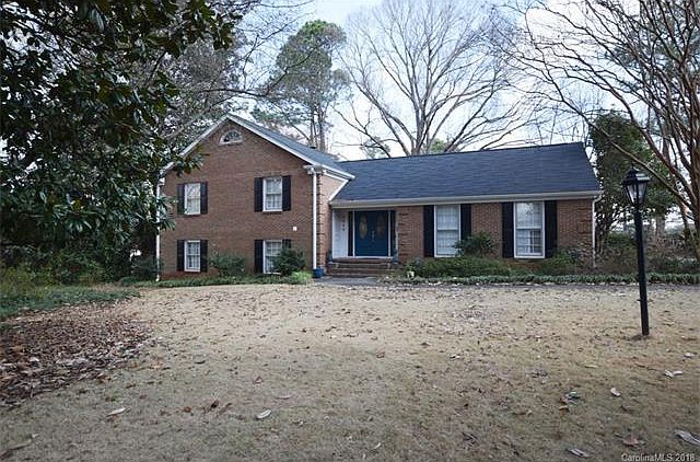 1st image of 2040 Poinsett Dr