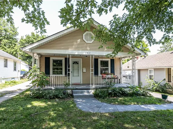 1917 S Hardy Ave, Independence, MO 64052