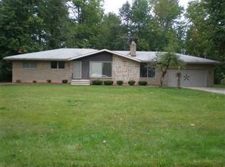 10164 Lynn Dr, North Royalton, OH