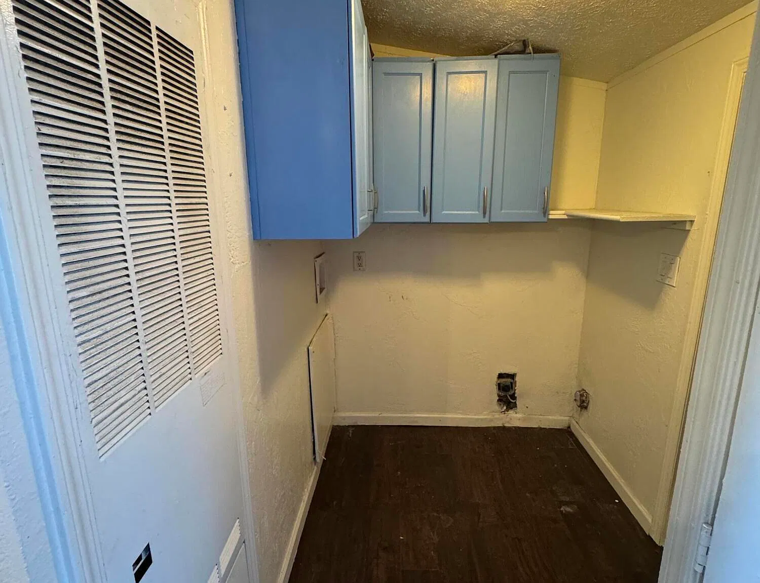 3 bed, 2.0 bath, 800 sqft, $1,900 — Photo 4