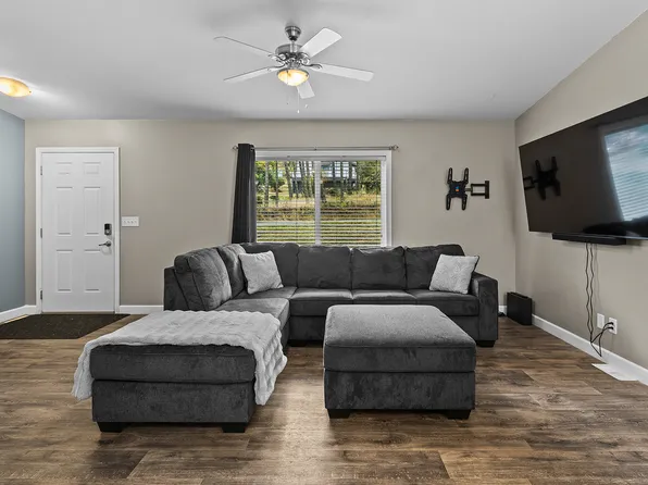7867 Alpine Rd, Central Okanagan West, BC V1Z 3V4
