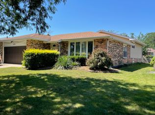 836 Campus Ave, Matteson, IL 60443