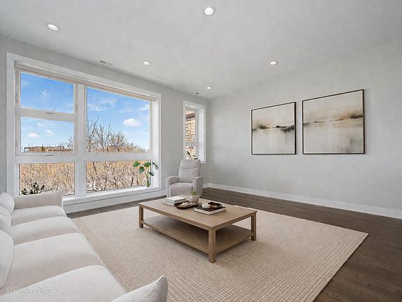 3rd image of 1907 S Allport St #3