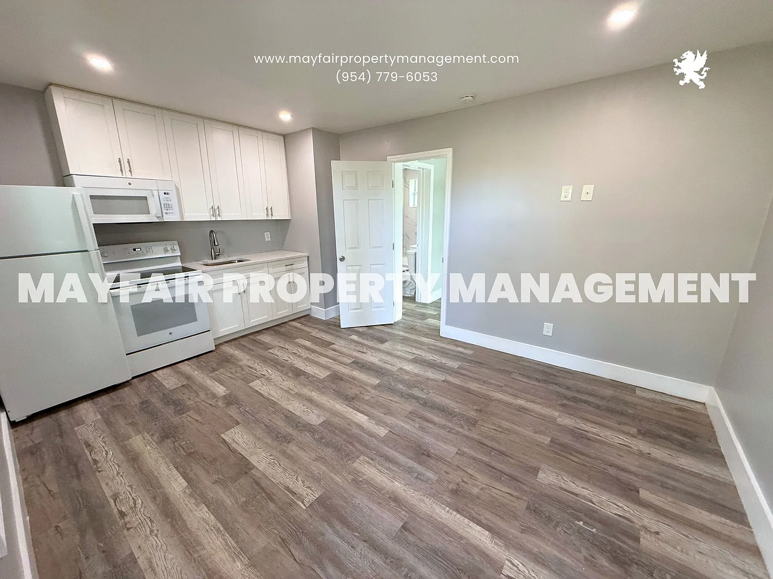 2724 NW 6th Ct — Photo 3