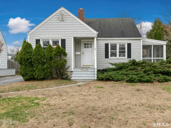 20 Benson Pl, Fairfield, CT 06824