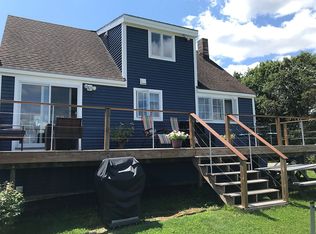 21 Martzville Rd, Hope, ME 04847