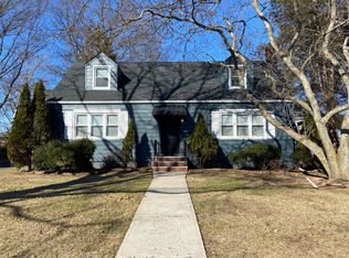 319 W Inman Ave, Rahway, NJ 07065
