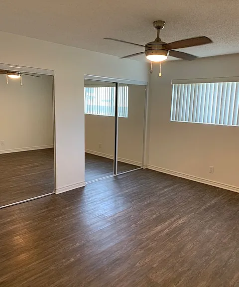 Park Cerritos Apartments — Photo 3