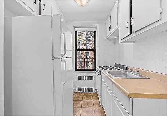 5th image of 2270 Plumb 1st St APT 2C