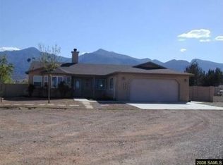 5692 S Blum Ln, Hereford, AZ 85615