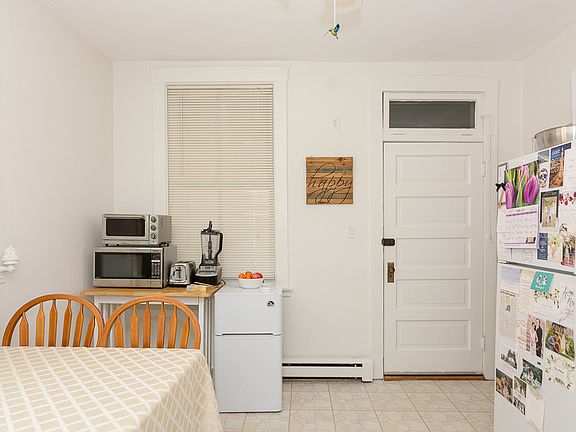 2nd image of 3540 N Bell Ave #2