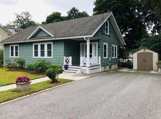 78 Cross St, Uxbridge, MA 01569