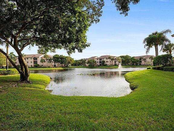 3rd image of 4161 Coral Tree Circle #165
