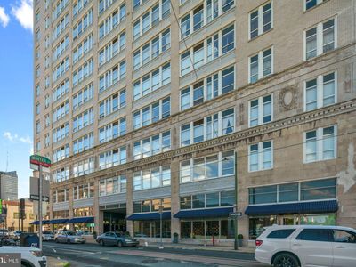 1100 Vine St APT 600, Philadelphia, PA, 19107