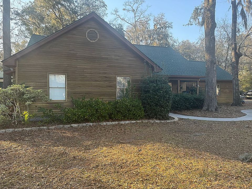 2nd image of 143 Zeigler Rd