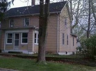 1416 Caroline St, Pekin, IL