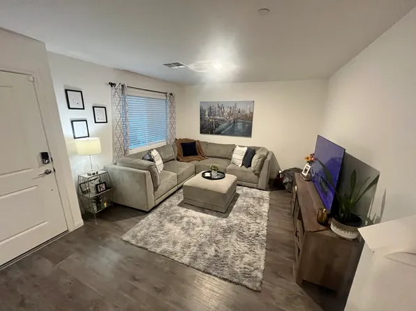 12188 Indigo Falls Rd #2, Las Vegas, NV 89183