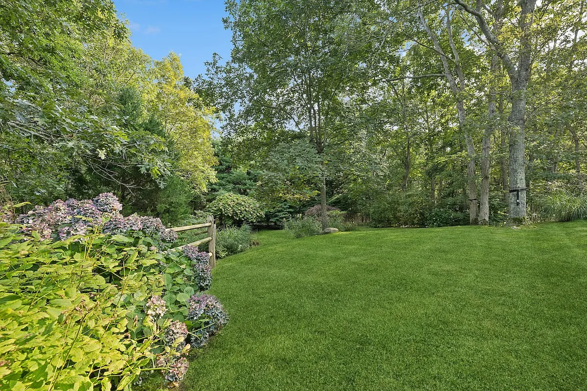 A Hidden Gem in Amagansett's Devon Colony — Photo 4