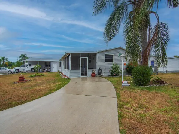 471 Tropical Isles Cir, Fort Pierce, FL 34982