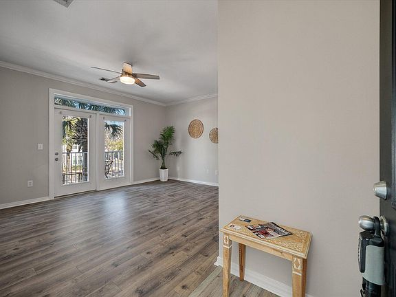 5th image of 130 River Landing Dr Unit 3216