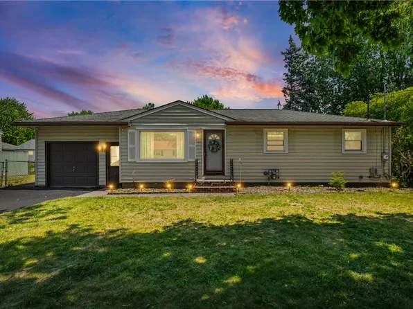 140 Maple Ave, Rochester, NY 14609