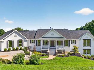 4380 Marion Garden Ln, Florissant, MO 63034