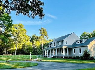 18R Rochester Rd, Carver, MA 02330