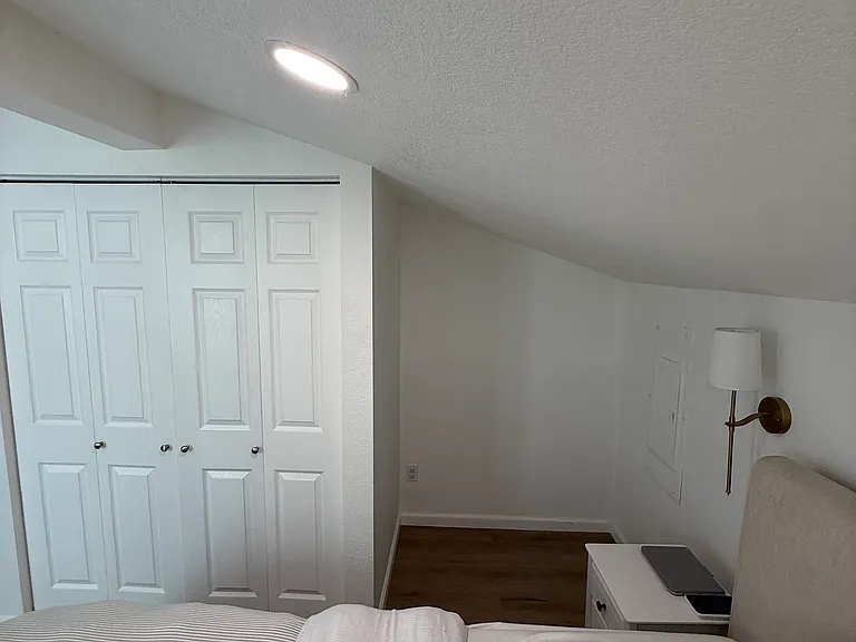 2958-68 Reynard Way #2966 — Photo 9