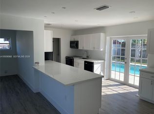 6060 NE 6th Ter, Oakland Park, FL 33334